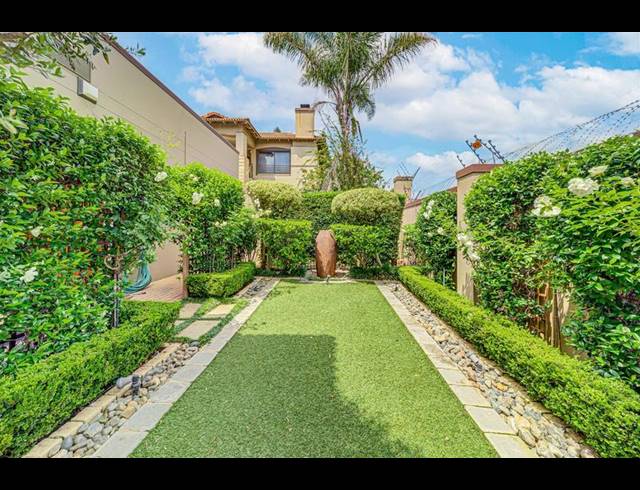 3 BEDROOM HOUSE FOR SALE IN SANDOWN